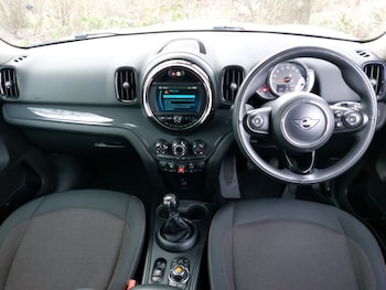 Used MINI Countryman 2018 for sale - 77168903: Photo