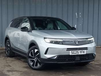 2025 - 1.2 Hybrid [136] Ultimate 5dr e-DCT6 [Pan Roof]