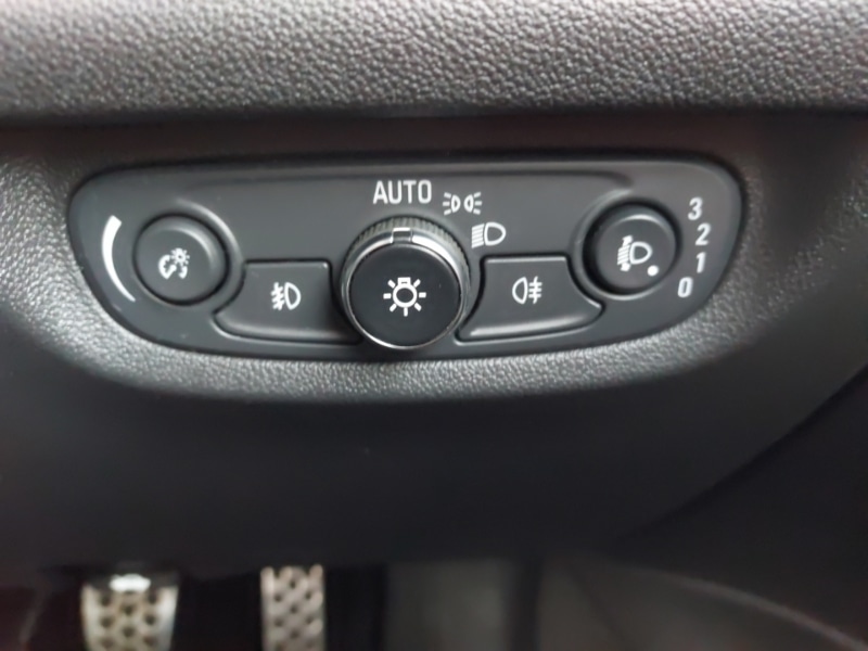 Used Vauxhall Insignia 2018 for sale - 76726402: Photo 13