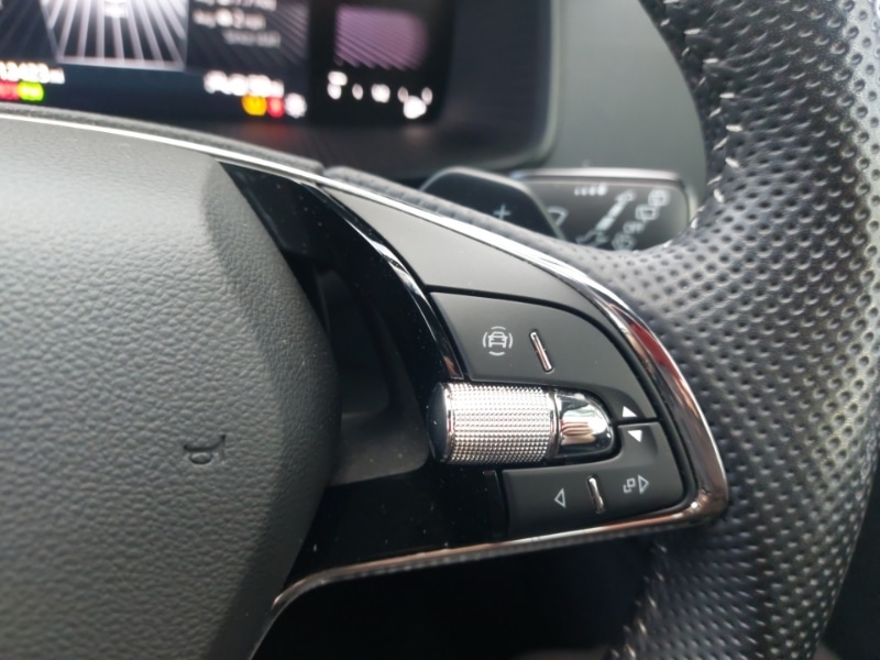 Used Skoda Karoq 2023 for sale - 76511470: Photo 14