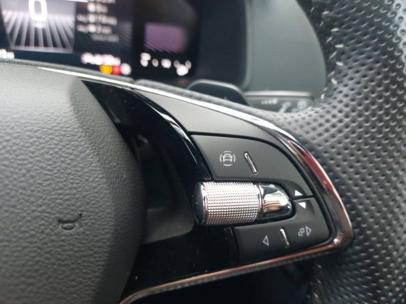 Used Skoda Karoq 2023 for sale - 76511470: Photo 19