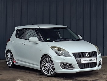Used Suzuki Swift 2015 for sale - 79557720: Photo