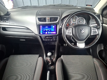 Used Suzuki Swift 2015 for sale - 79557720: Photo