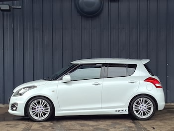 Used Suzuki Swift 2015 for sale - 79557720: Photo