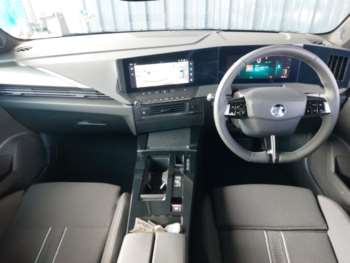 Used Vauxhall Astra 2025 for sale - 75072847: Photo