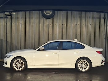 Used BMW 3 Series 2019 for sale - 77284309: Photo