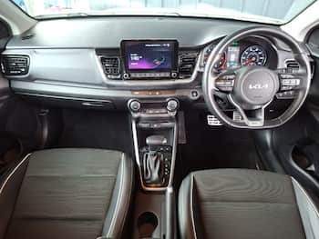 Used Kia Stonic 2023 for sale - 79829552: Photo