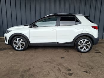 Used Kia Stonic 2023 for sale - 79829552: Photo