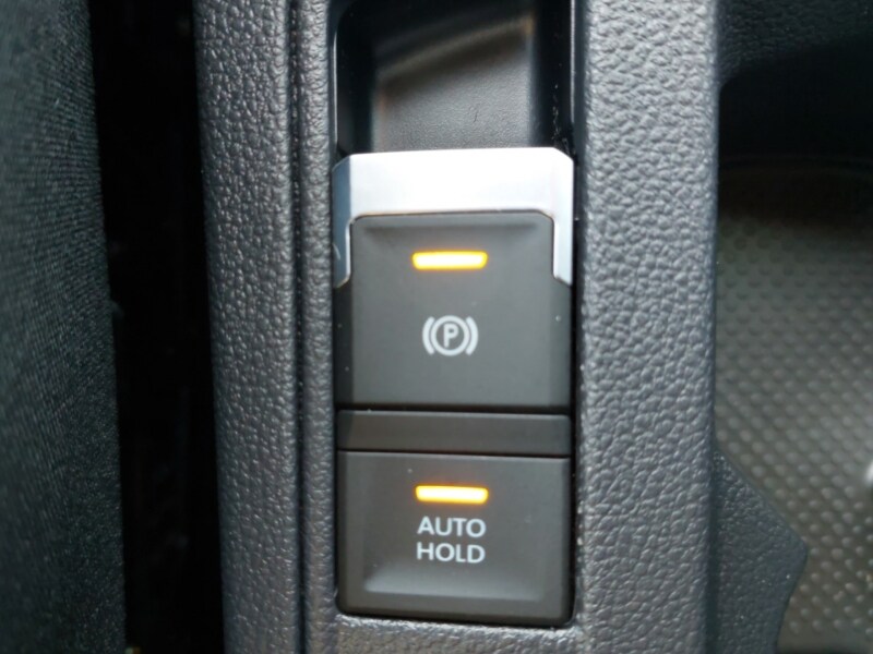 Used Volkswagen T-Roc 2023 for sale - 77183762: Photo 18