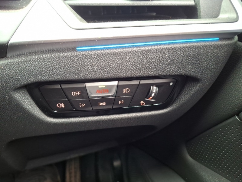 Used BMW i4 2022 for sale - 78079529: Photo 13