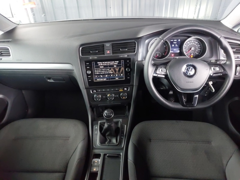 Used Volkswagen Golf 2019 for sale - 76560294: Photo 2