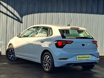 Used Volkswagen Polo 2023 for sale - 77265084: Photo