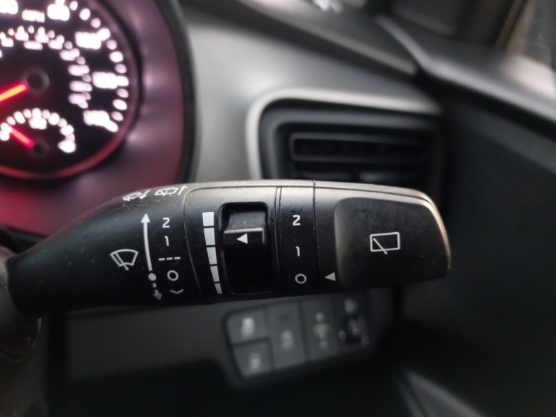 Used Kia Stonic 2022 for sale - 76707818: Photo 16