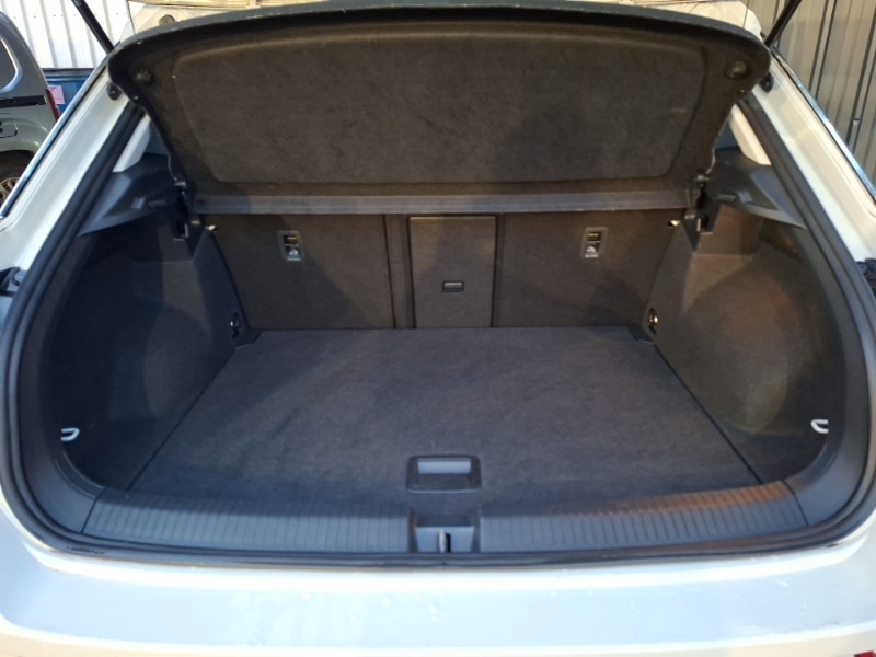 Used Volkswagen T-Roc 2022 for sale - 77284335: Photo 8