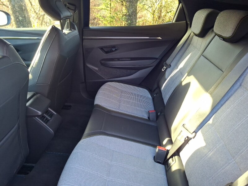 Used Renault Megane E Tech 2024 for sale - 77352434: Photo 6