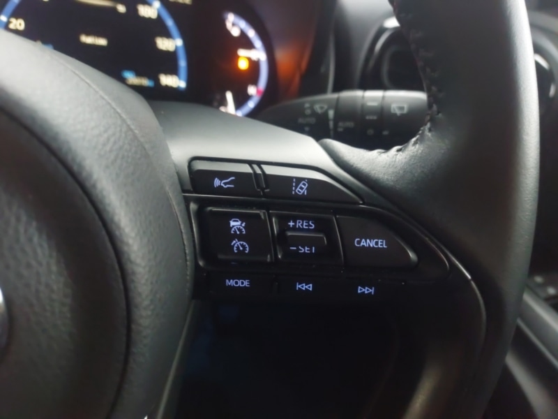 Used Toyota Yaris Cross 2022 for sale - 76289236: Photo 16