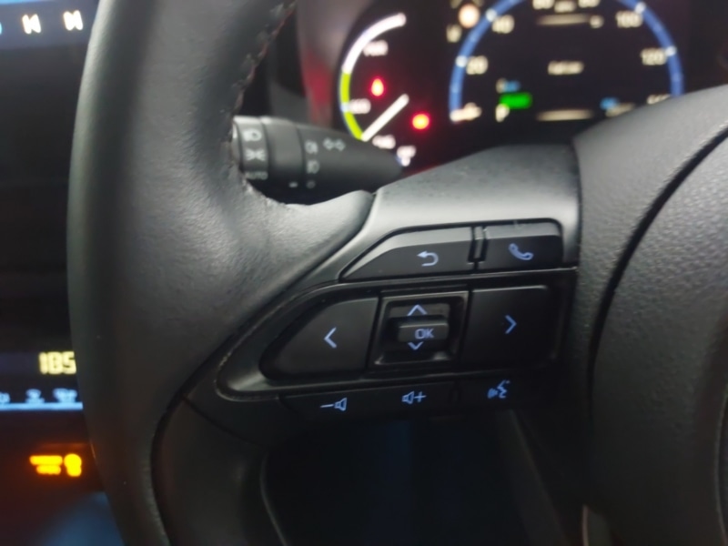 Used Toyota Yaris Cross 2022 for sale - 76289236: Photo 17