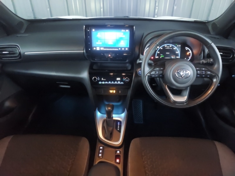 Used Toyota Yaris Cross 2022 for sale - 76289236: Photo 2