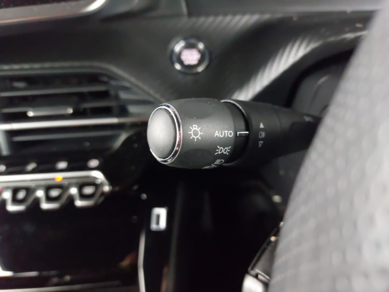 Used Peugeot 208 2023 for sale - 77149927: Photo 16