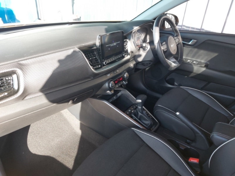 Used Kia Stonic 2024 for sale - 76054509: Photo 5
