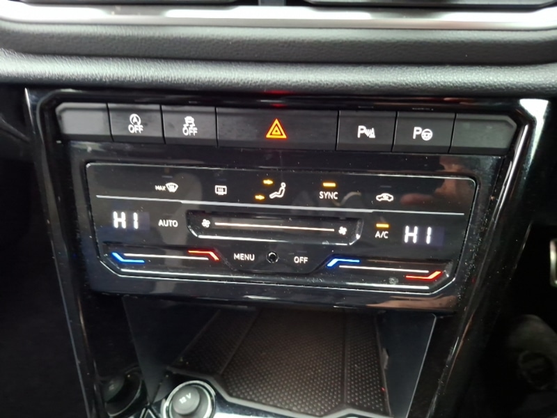 Used Volkswagen T-Roc 2022 for sale - 77702094: Photo 15