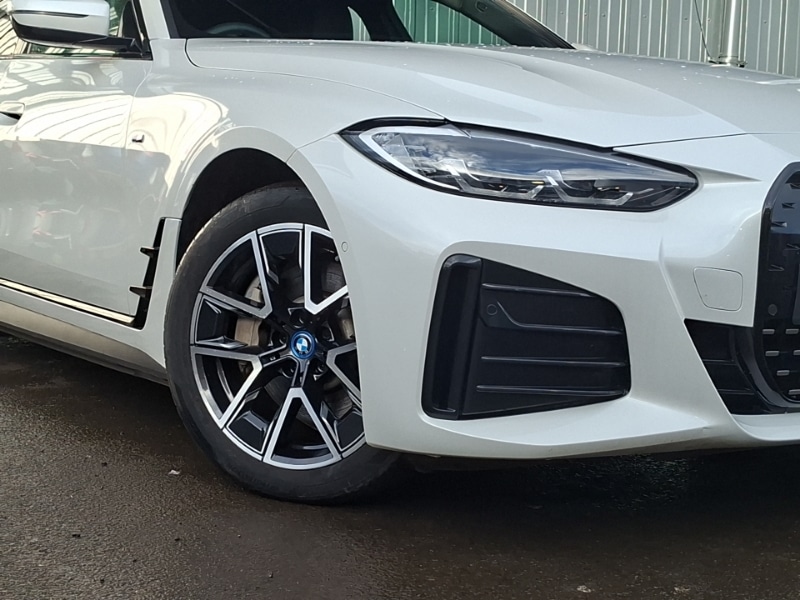 Used BMW i4 2022 for sale - 77223534: Photo 9