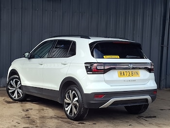 Used Volkswagen T-Cross 2023 for sale - 79061152: Photo