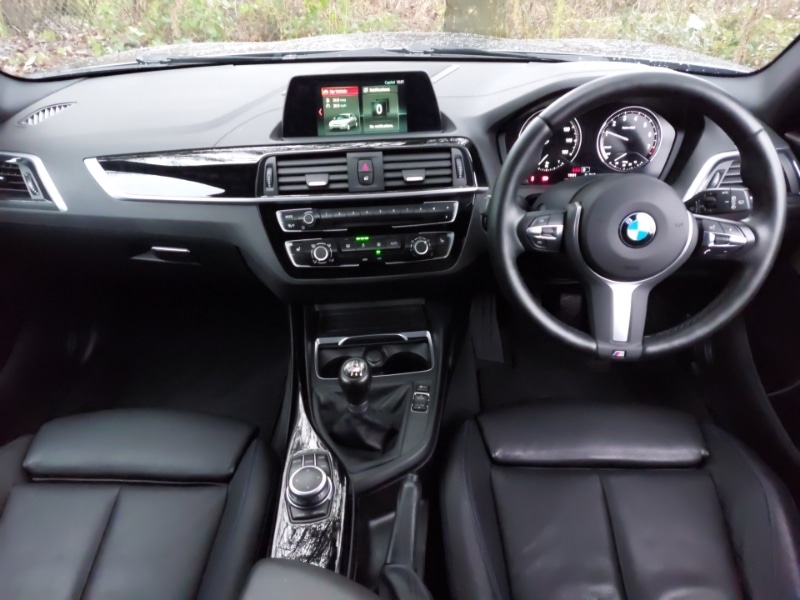 Used BMW 1 Series 2019 for sale - 77035158: Photo 2