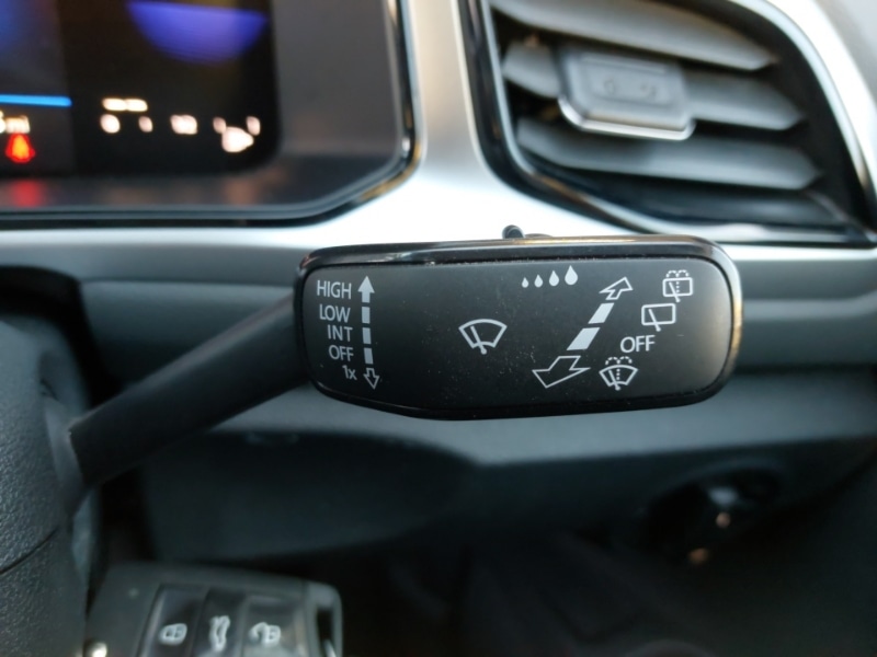 Used Volkswagen T-Roc 2022 for sale - 77213905: Photo 14