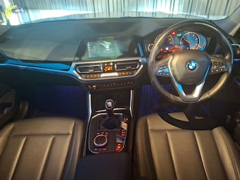 Used BMW 3 Series 2019 for sale - 77634931: Photo
