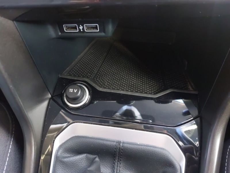 Used Volkswagen T-Roc 2019 for sale - 76054883: Photo 12