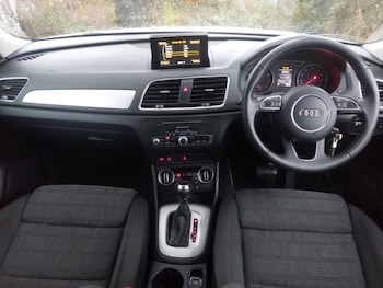 Used Audi Q3 2017 for sale - 76754945: Photo