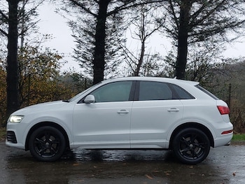 Used Audi Q3 2017 for sale - 76754945: Photo