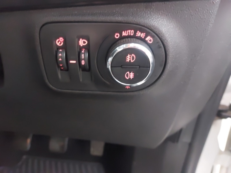 Used Vauxhall Corsa 2017 for sale - 76779538: Photo 12