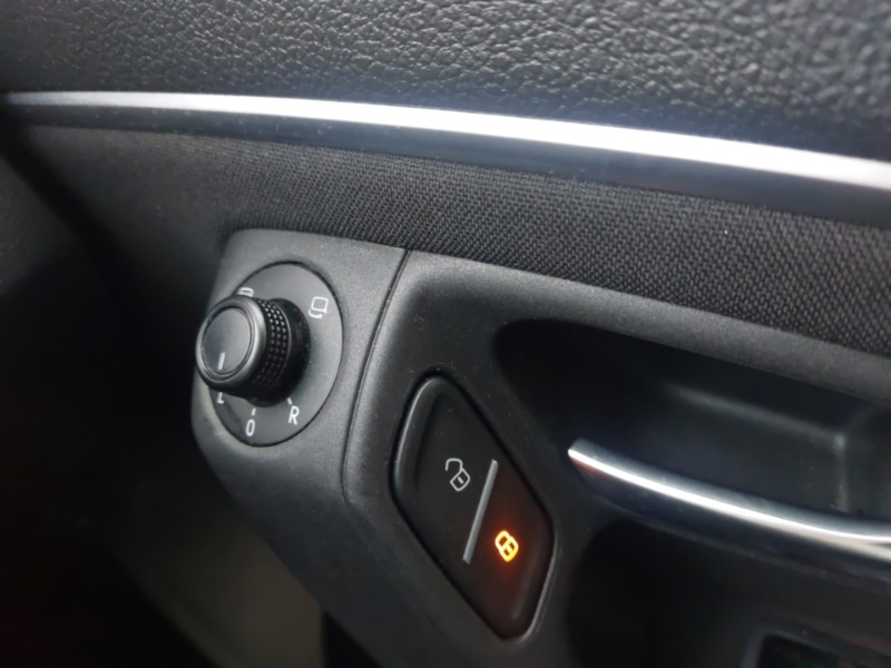 Used Volkswagen Polo 2017 for sale - 76511469: Photo 16