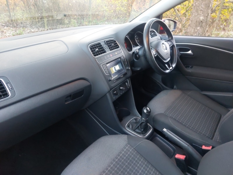 Used Volkswagen Polo 2017 for sale - 76511469: Photo 5