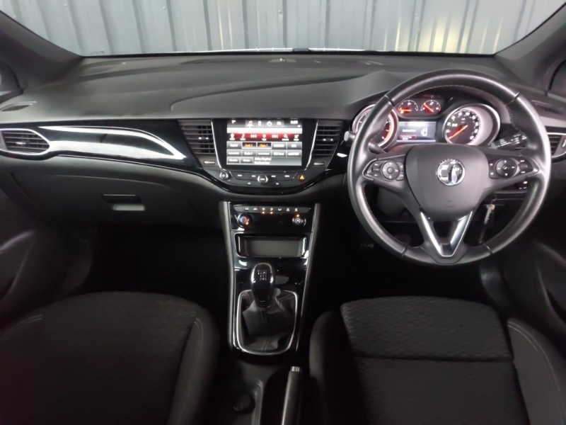 Used Vauxhall Astra 2019 for sale - 76548928: Photo 2