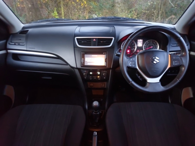 Used Suzuki Swift 2016 for sale - 76613787: Photo 2