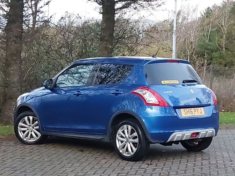Used Suzuki Swift 2016 for sale - 76613787: Photo 3