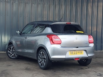 Used Suzuki Swift 2022 for sale - 76066414: Photo 3