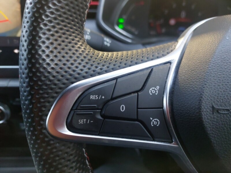 Used Renault Clio 2020 for sale - 76556083: Photo 19