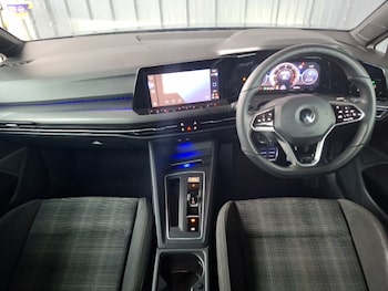 Used Volkswagen Golf 2022 for sale - 78440717: Photo