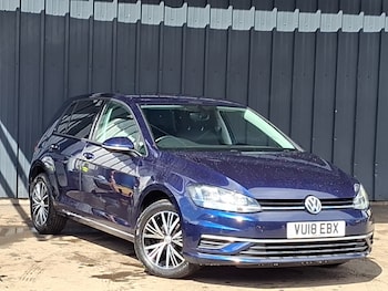 Used Volkswagen Golf 2018 for sale - 78669743: Photo