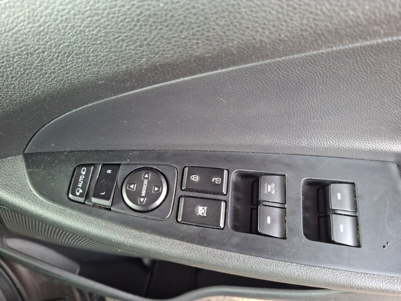 Used Hyundai TUCSON 2017 for sale - 77999353: Photo 11