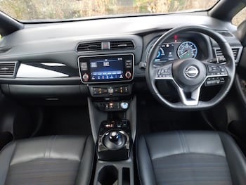 Used Nissan Leaf 2022 for sale - 76763567: Photo