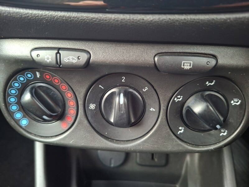 Used Vauxhall Corsa 2018 for sale - 78213977: Photo 18