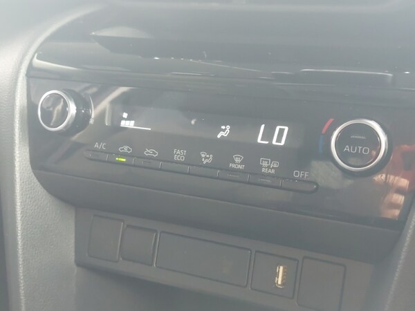 Used Toyota Yaris Cross 2022 for sale - 75476476: Photo 13