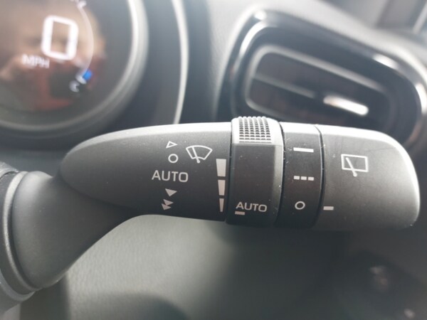 Used Toyota Yaris Cross 2022 for sale - 75476476: Photo 18