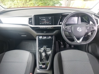 Used Vauxhall Grandland 2022 for sale - 75988656: Photo 2