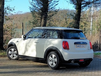 Used MINI Hatch 2019 for sale - 76628696: Photo